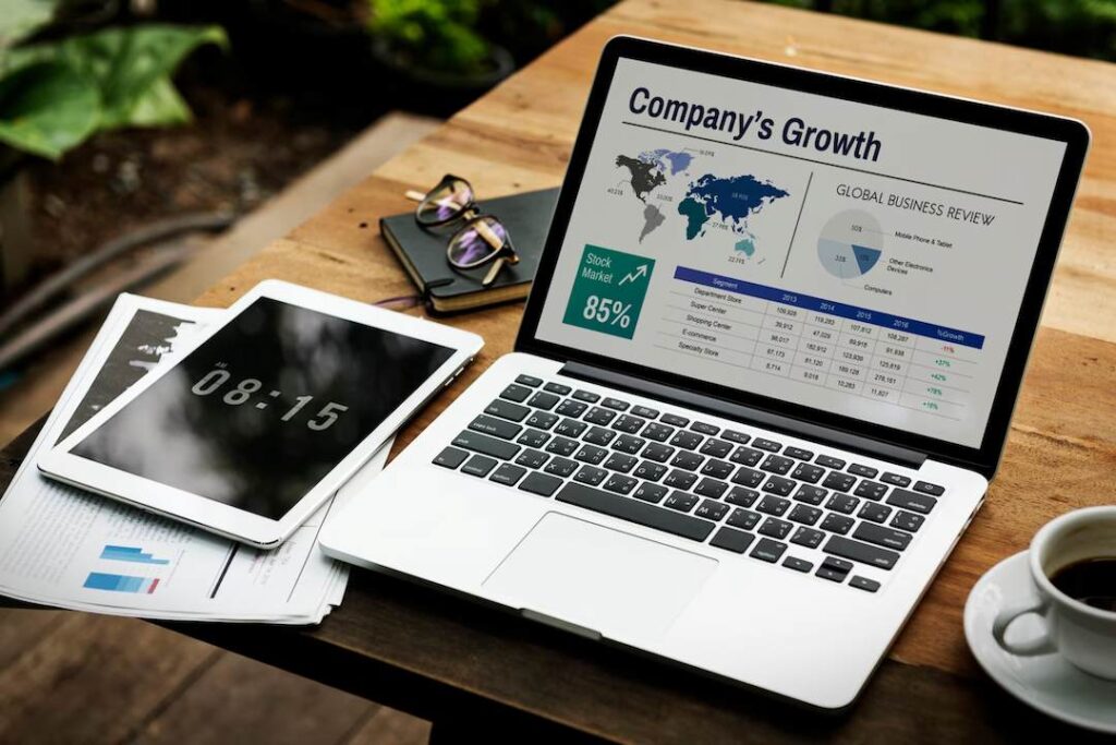 Digital Working Global Business Concept